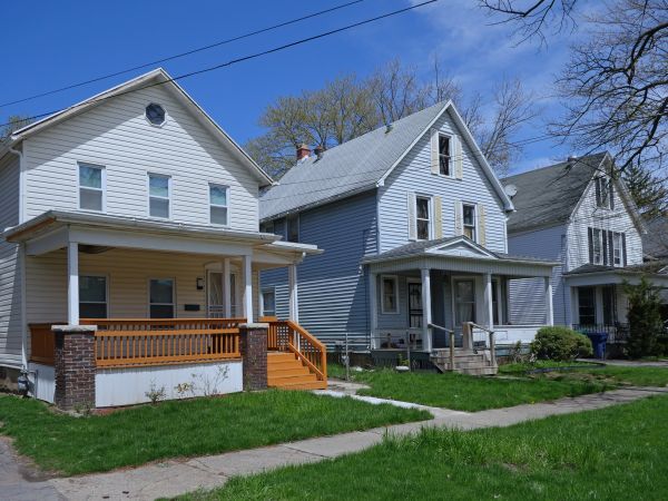 Metal Siding Repair in Red Oak