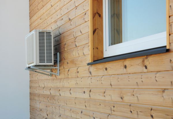 Cost of Exterior Paneling Installation in Red Oak