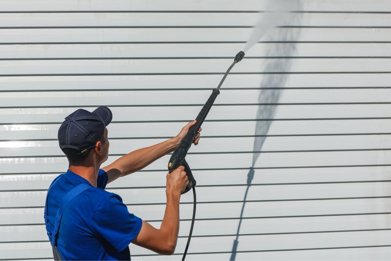 Siding Maintenance and Cleaning